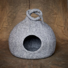 Indlæs billede til gallerivisning Kattehule i uld - grå