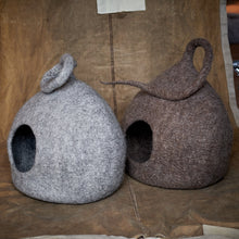 Indlæs billede til gallerivisning Kattehule i uld - brun