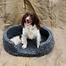 Indlæs billede til gallerivisning Hundeseng i uld - large